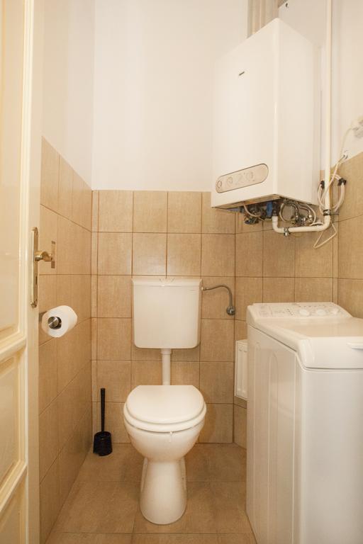 Apartamento Carolyn Apartman In The Old City Budapest Exterior foto